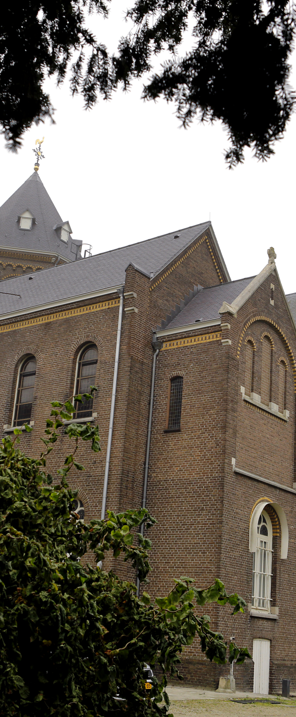 OLV kerk Roosendaal 031.jpg