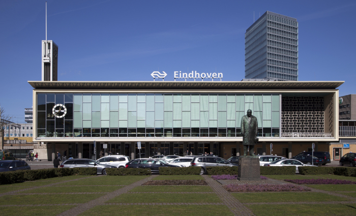 station eindhoven (25).jpg