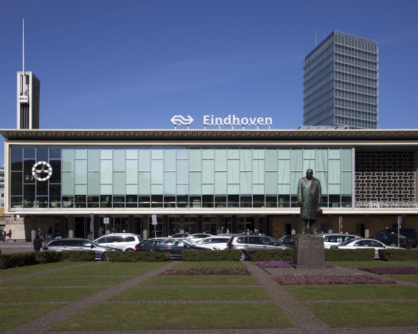 station eindhoven (25).jpg