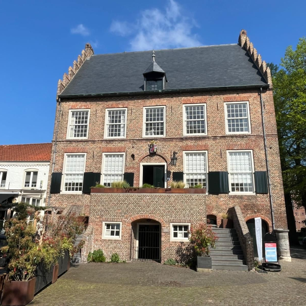 Het oude Raadhuis