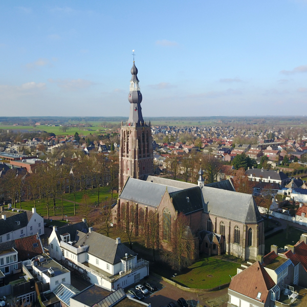 Hilvarenbeek_kerk_11.jpeg